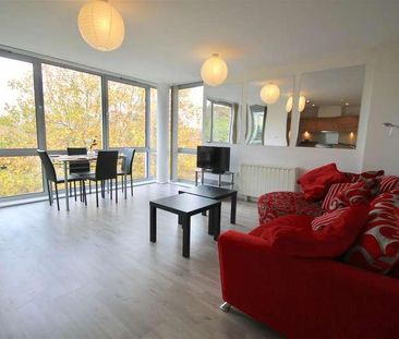 Richmond House, Bonfire Corner, Portsmouth, PO1 - Photo 2