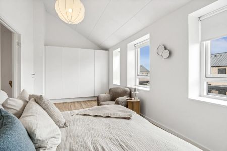 Lyst rækkehus med moderne komfort i Gistrup - Photo 3