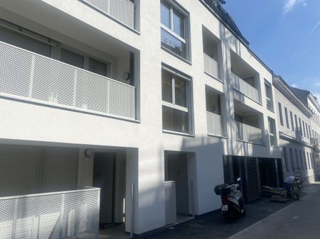 ERSTBEZUG Top Wohnung U3 2 Zimmer + Loggia - 1 bedroom apartment + loggia U3 + TG Parkplatz - Photo 2