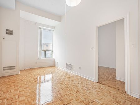 For Lease - 1401 Dupont Street Unit# 232, Toronto, Ontario - Photo 2