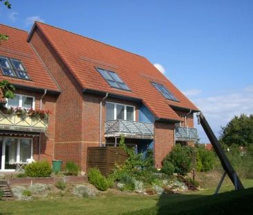 Attraktive 4 Zimmer-Wohnung auf 2 Ebenen mit Balkon und Stellplatz ... - Foto 1