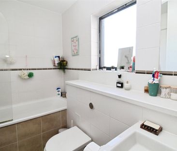 Masons Avenue, Croydon, CR0 9WX - Photo 2