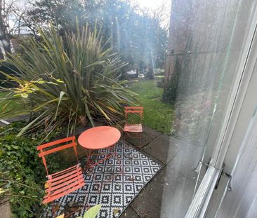 2 bedroom flat to rent - Photo 6