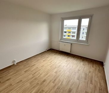 Frisch sanierte 2 Raum-Wohnung mit Balkon - Foto 2