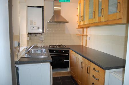 3 bedroom terraced house to rent - Photo 4