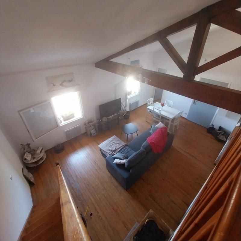 Location Appartement 3 pièces 71m² MOULON 33420 - Photo 1