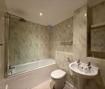 Cambridge Court, Cambridge Road, Ely, Cambridgeshire, CB7 - Photo 4