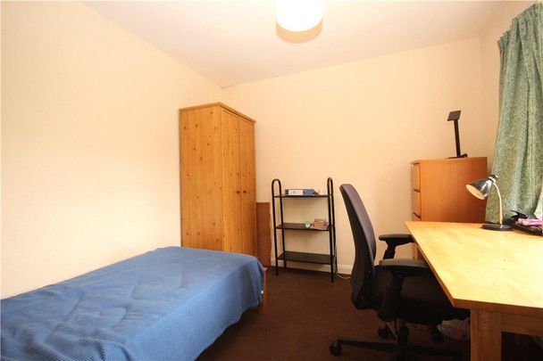 5 bedroom semi-detached house to rent - Photo 1