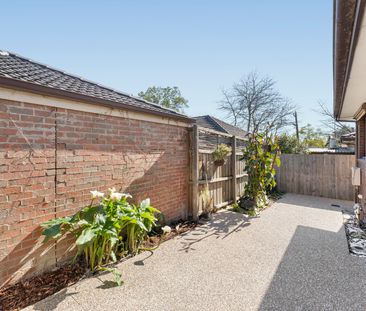 2/60 Zetland Road, Mont Albert VIC 3127 - Apartment For Rent | Domain - Photo 5