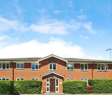 CLOSE TO MET LINE - Photo 1