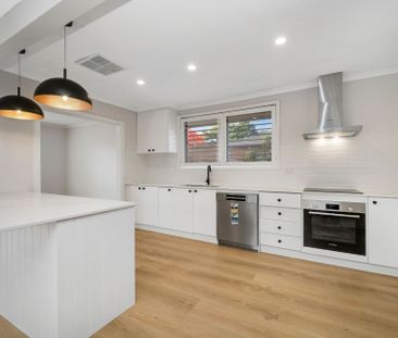 27 Ullamulla Crescent, Queanbeyan - Photo 6