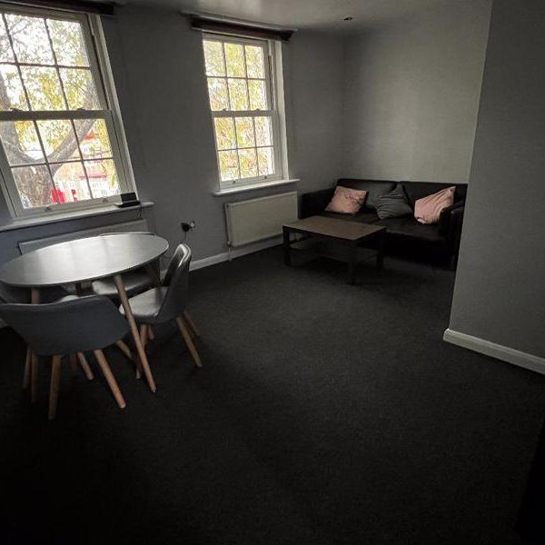 3 bedroom property to rent - Photo 1