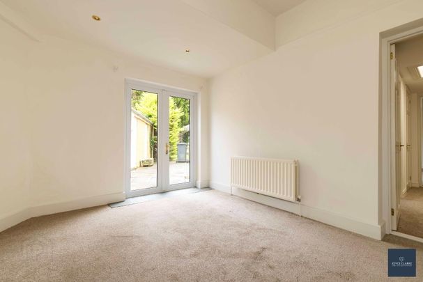 Fenny Drayton Cottage, 19 Cloghan Road, BT61 8JR, Richhill - Photo 1