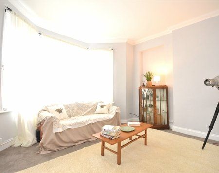 Gleneagle Road, London, SW16 - Photo 4