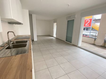 Appartement T2 AUDUN LE TICHE à louer - Photo 4