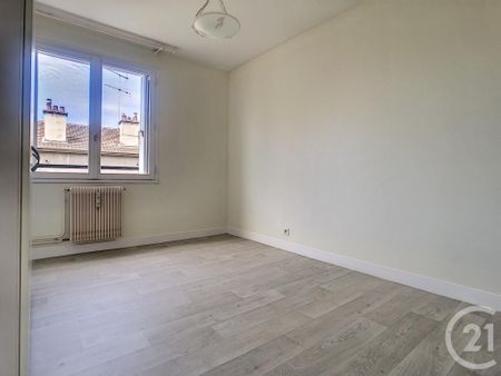 Location Appartement 3 pièces 55m² TROYES 10000 - Photo 4