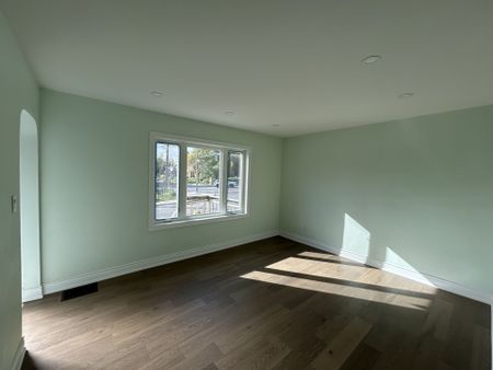 For Lease - 35 Mack Avenue, Toronto, Ontario - Photo 5