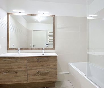 Appartement à louer 3 pièces • 64,16 m2 Suresnes - Photo 2