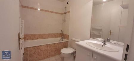 Location Appartement 2 pièces 39m² COURBEVOIE 92400 - Photo 5