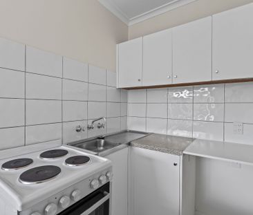 Studio Living in the Heart of St Kilda - Photo 5