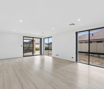 23 Redheart Way - Photo 1