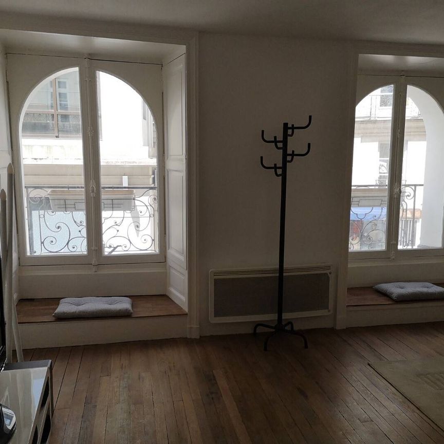 Loue superbe T2 meublé 38m² hyper centre-ville - Photo 1