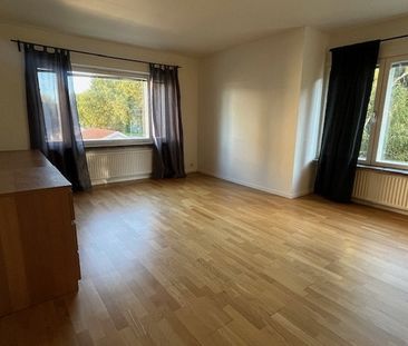 Ringvägen, Stockholm - Photo 2