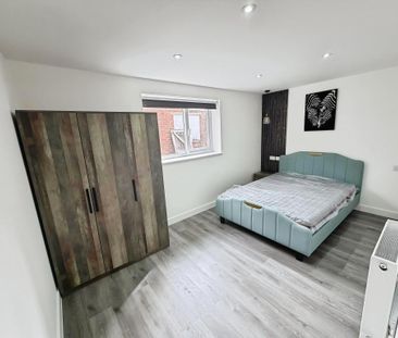 1 bedroom semi-detached house to rent - Photo 2