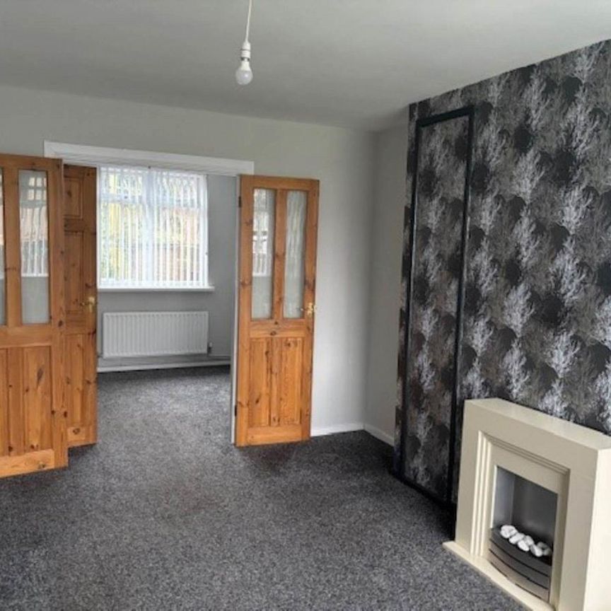 43a Carnhill Walk, Carrickfergus, BT38 7RG - Photo 1