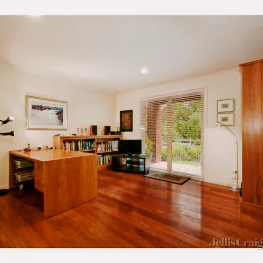 3 Bed, 1 Bath - Photo 1