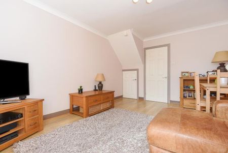 2 bedroom terraced house to rent - Photo 3