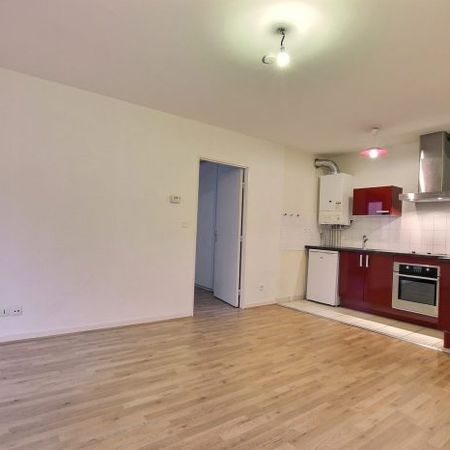 Appartement F 2 - Rue Eugène Gilbert - Parking - Photo 3