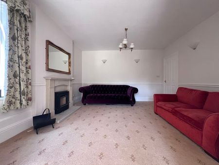 Woodfield Road, Copthorne, Shrewsbury, SY3 8HU - Photo 2