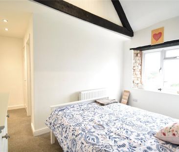 2 bedroom semi-detached house to rent - Photo 3