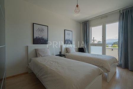 Bel attique de 121 m2 avec terrasse - Photo 5