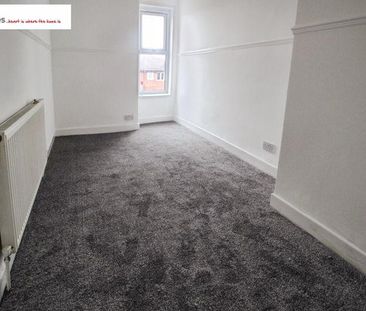 3 bedroom terraced house to rent - Photo 6