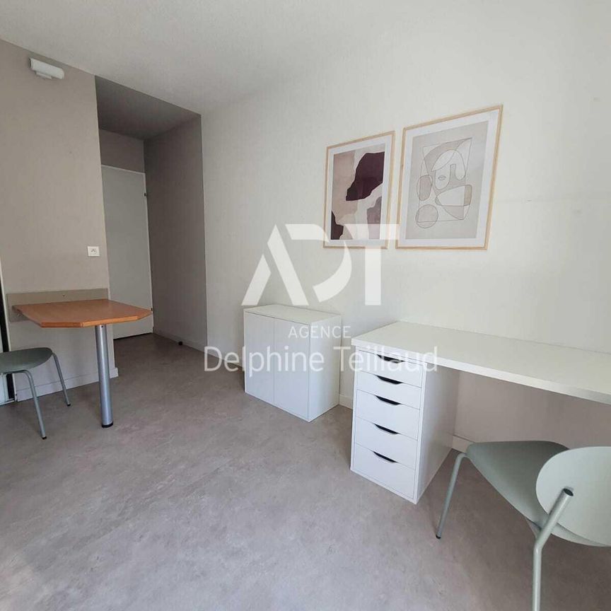 Location Appartement 1 pièce 18m² GRENOBLE 38000 - Photo 1