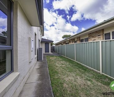 5/18 Mowatt Street, Queanbeyan - Photo 1