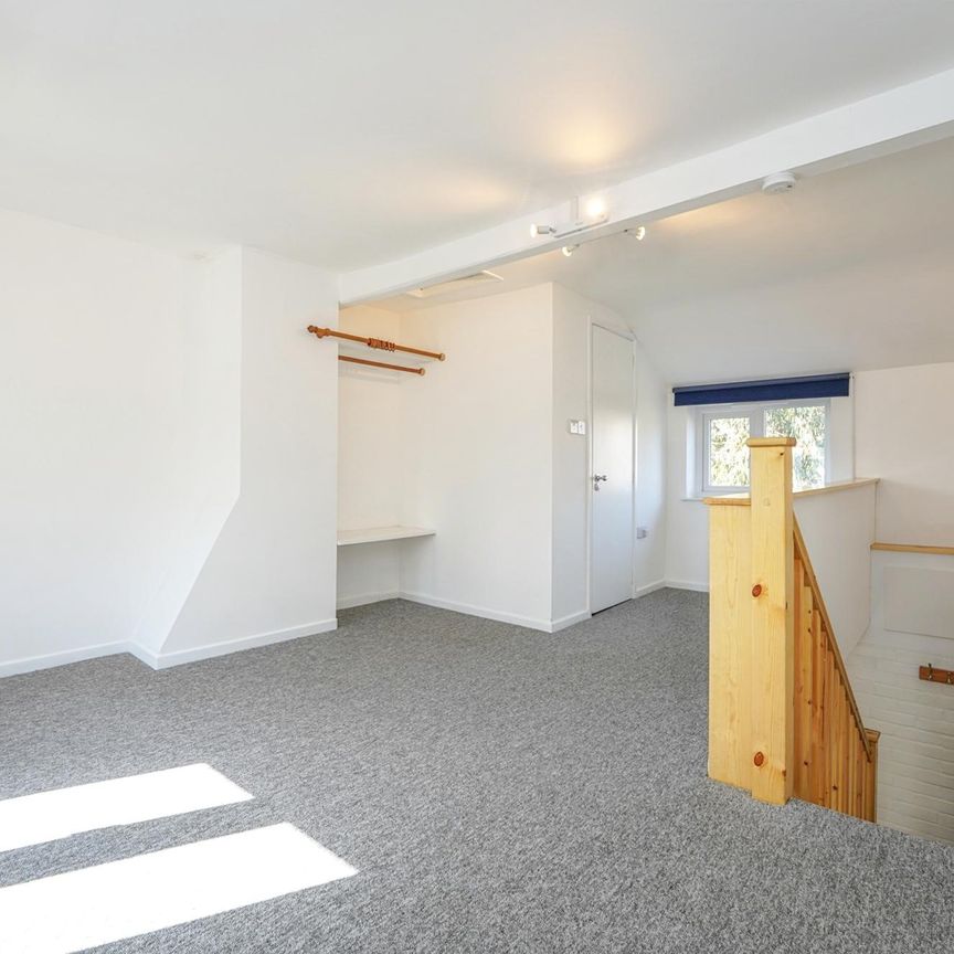 1 bedroom cottage to rent The Green, Longcot, Faringdon, Oxfordshire, SN7 - Photo 1