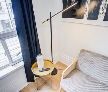 Parliament Street - Photo 1