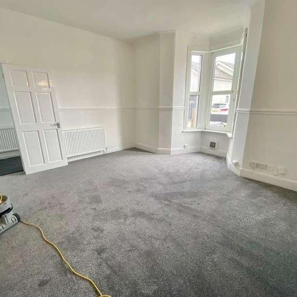 Babbacombe Road, Torquay, TQ1 - Photo 1