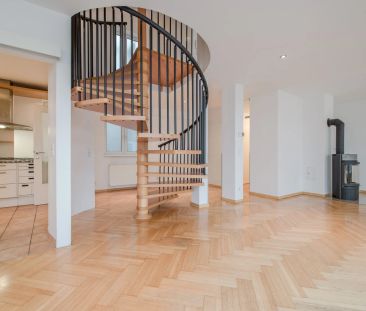 Befristete luxuriöse Dachgeschosswohnung im Stilaltbau - Blick über... - Foto 2