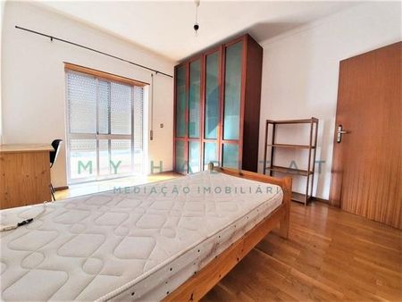 Apartamento T4 - Photo 2