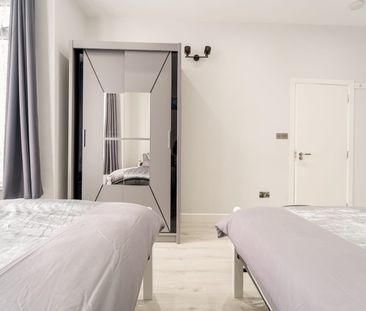 2 Bed Flat, Kimberley Avenue, IG2 - Photo 1