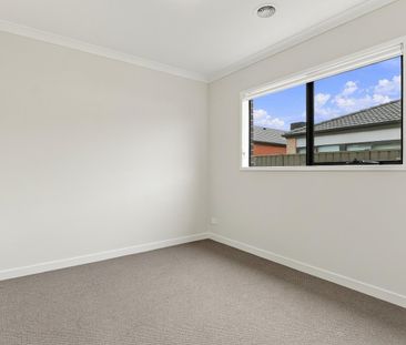 NEW BUILD HOME FOR RENT IN TARNEIT - Photo 6