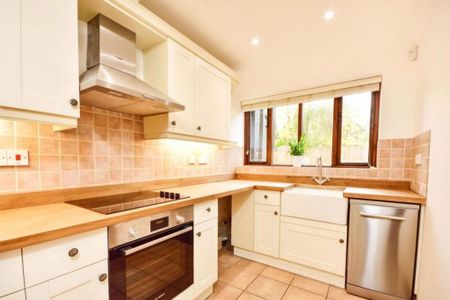 2 bedroom terraced house to rent - Photo 5