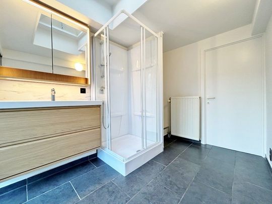 Duplex appartement in het centrum van Sint-Truiden met 2 Slaapkamers - Foto 1