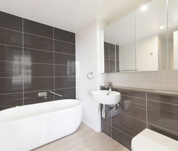 2 Bedroom Delight!! - Photo 4