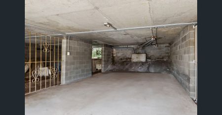 Stylish 2-Bedroom Unit with Balcony & Modern Comforts - Photo 5