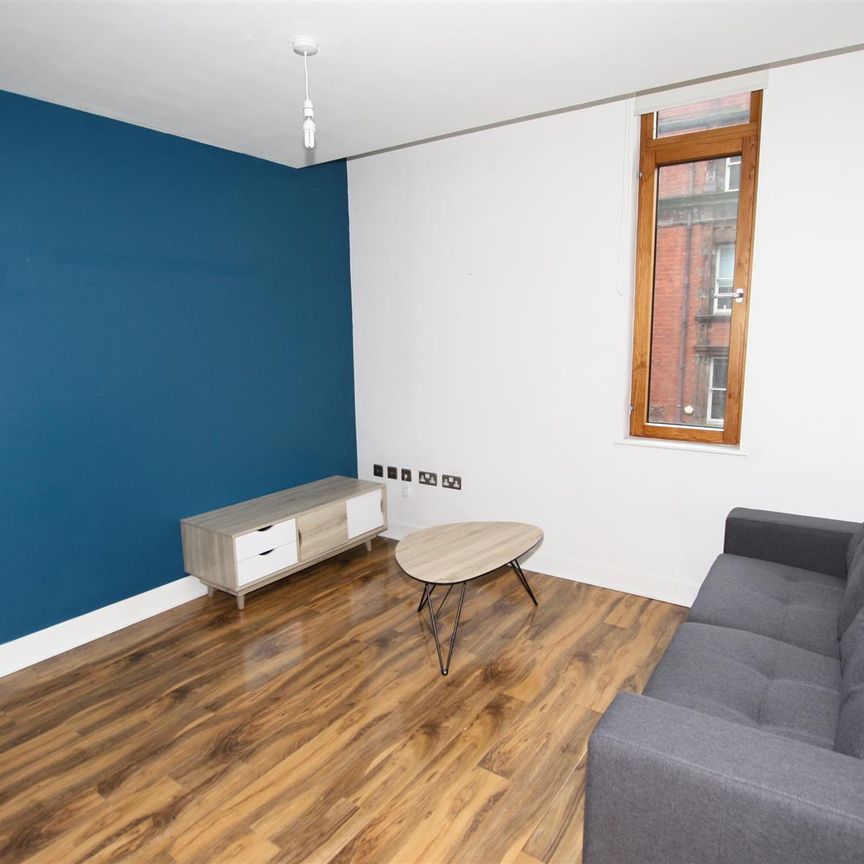 Chatsworth House, Lever St, M1 - Photo 1
